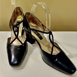 SRO NAVY Strappy Heels